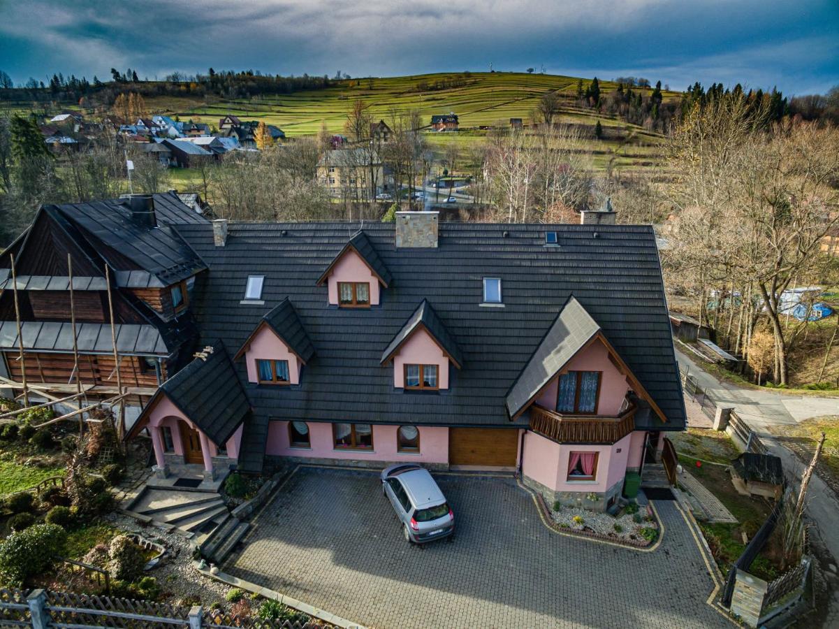 Noclegi U Ilony Czarna Góra Exteriör bild
