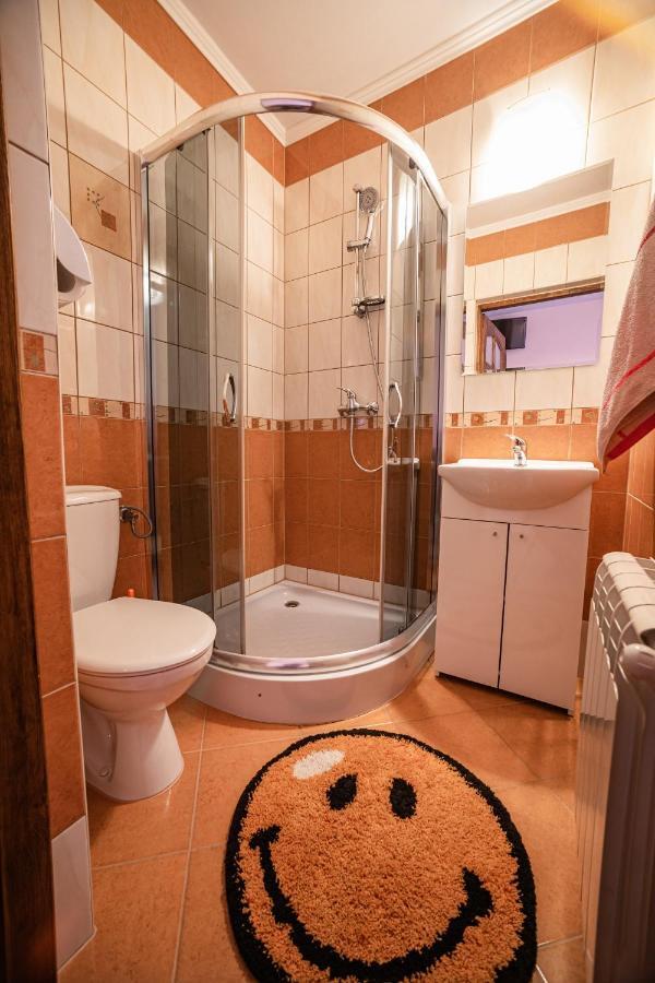 Noclegi U Ilony Czarna Góra Exteriör bild