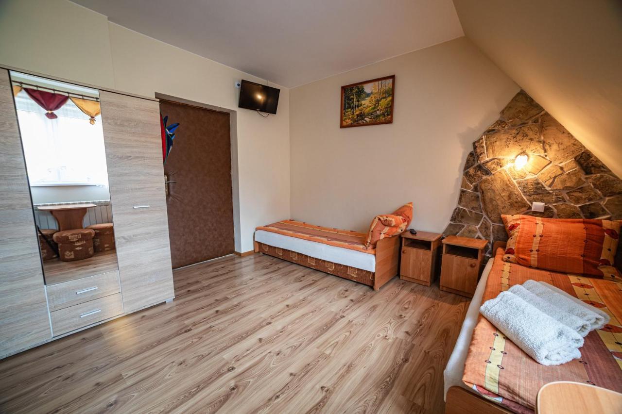 Noclegi U Ilony Czarna Góra Exteriör bild